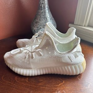 NWOT adidas Yeezy